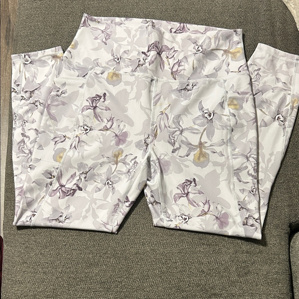 RBX Lavender and Cream Floral Fitness  Leggings